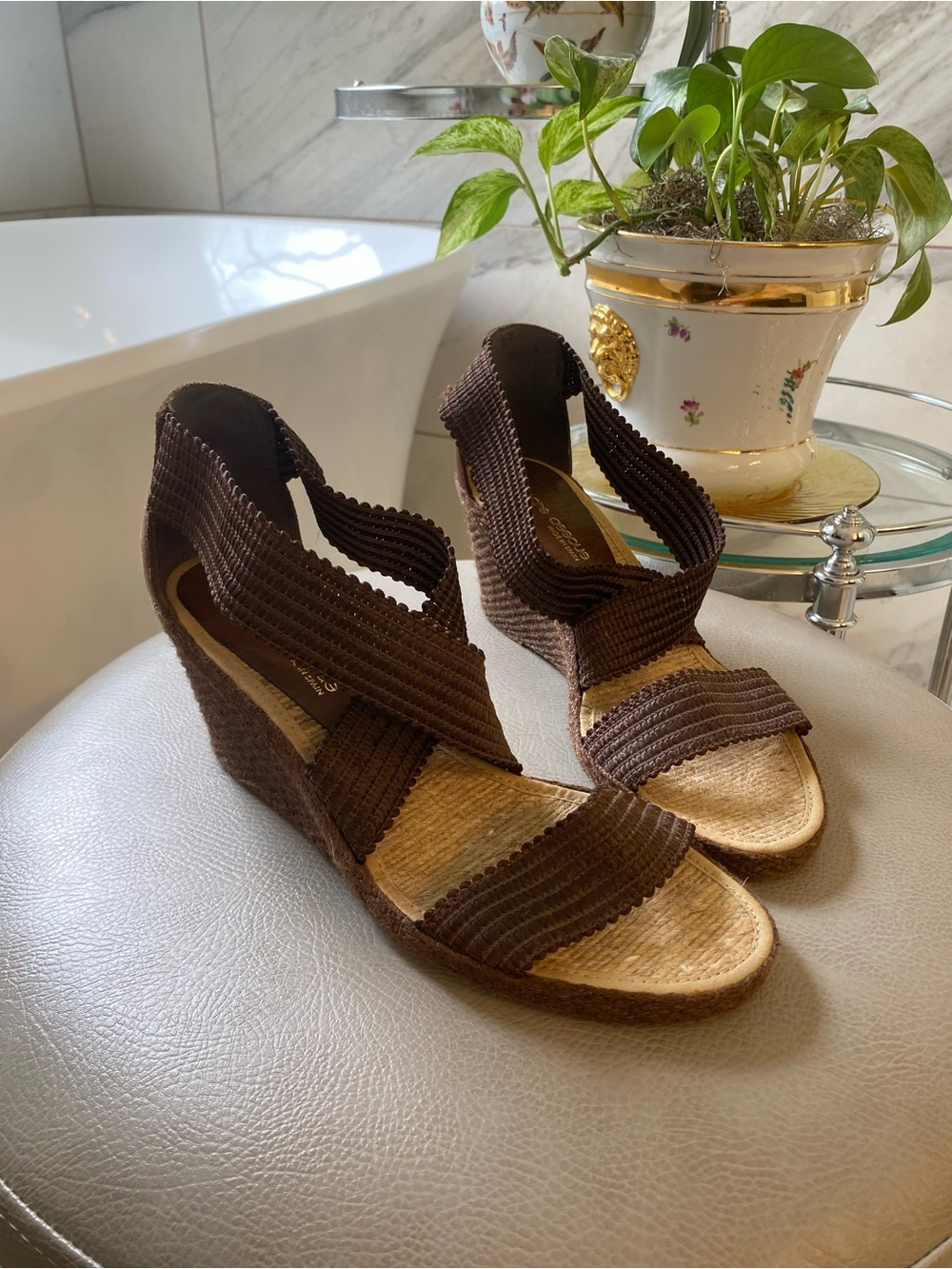 Andre Assous Peppy  Brown Wedge Espadrille sandal Sz 8 Spain